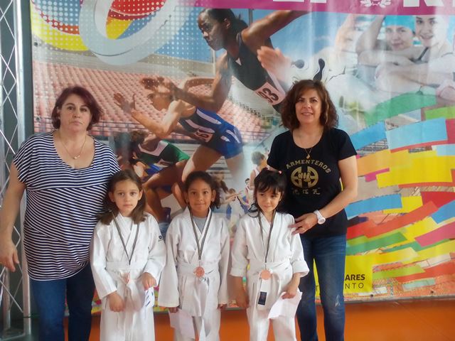 Deporte Infantil Tesuto San