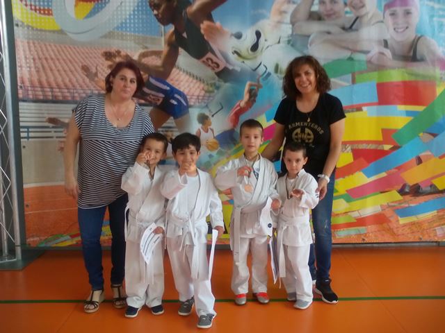 Deporte Infantil Tesuto San