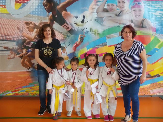 Deporte Infantil Tesuto San