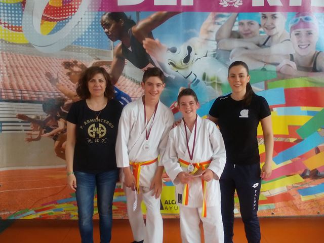 Deporte Infantil Tesuto San
