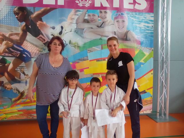 Deporte Infantil Tesuto San