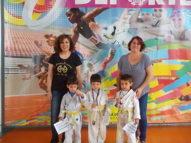 Deporte Infantil Tesuto San