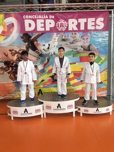 Deporte Infantil Tesuto San