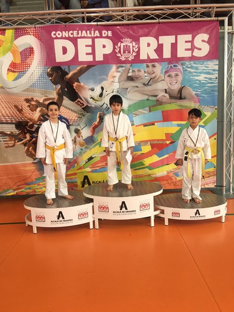 Deporte Infantil Tesuto San