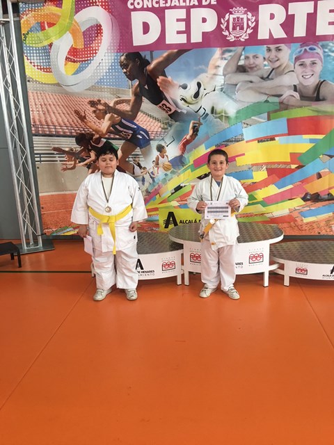 Deporte Infantil Tesuto San