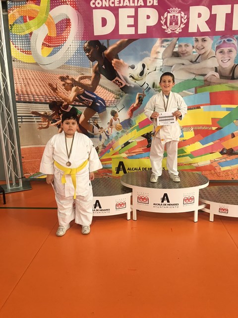 Deporte Infantil Tesuto San