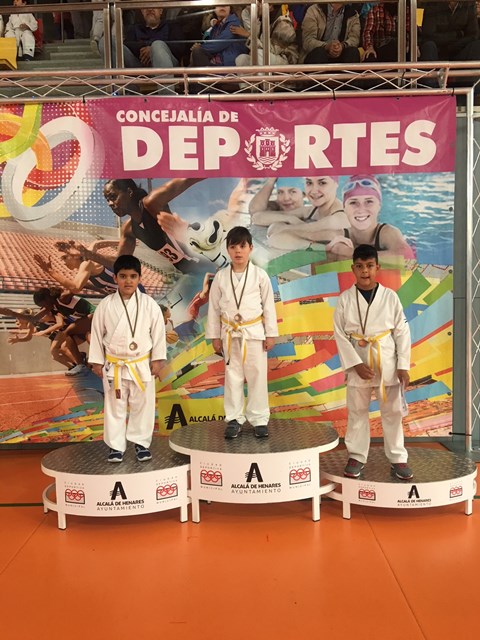 Deporte Infantil Tesuto San