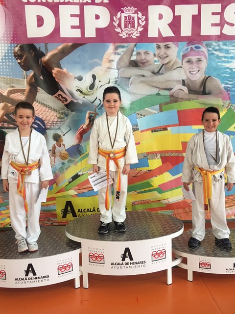 Deporte Infantil Tesuto San