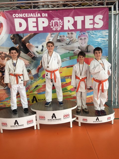 Deporte Infantil Tesuto San