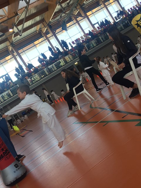 Deporte Infantil Tesuto San