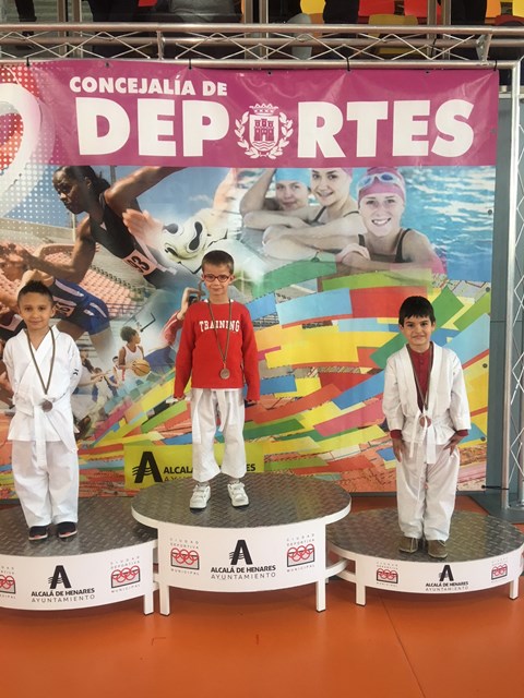 Deporte Infantil Tesuto San