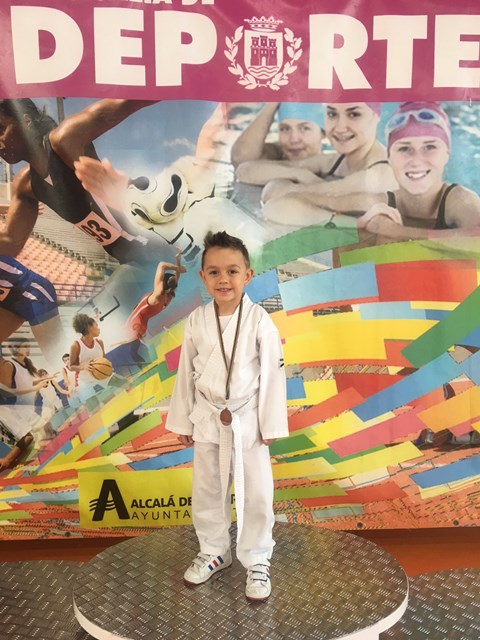 Deporte Infantil Tesuto San