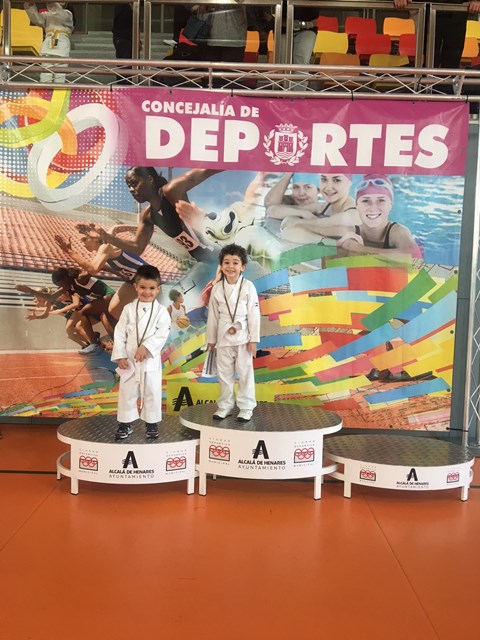 Deporte Infantil Tesuto San