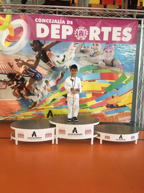Deporte Infantil Tesuto San