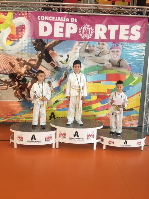 Deporte Infantil Tesuto San