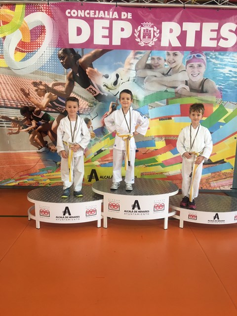 Deporte Infantil Tesuto San