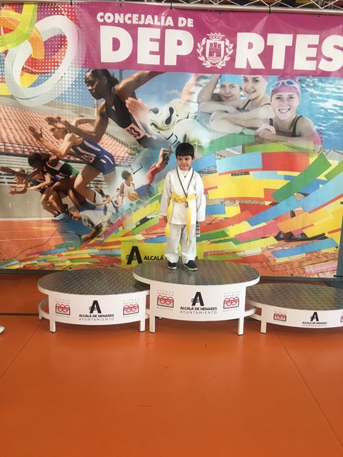 Deporte Infantil Tesuto San