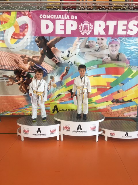 Deporte Infantil Tesuto San