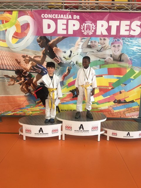 Deporte Infantil Tesuto San