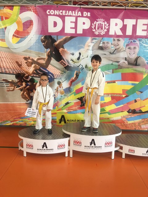 Deporte Infantil Tesuto San