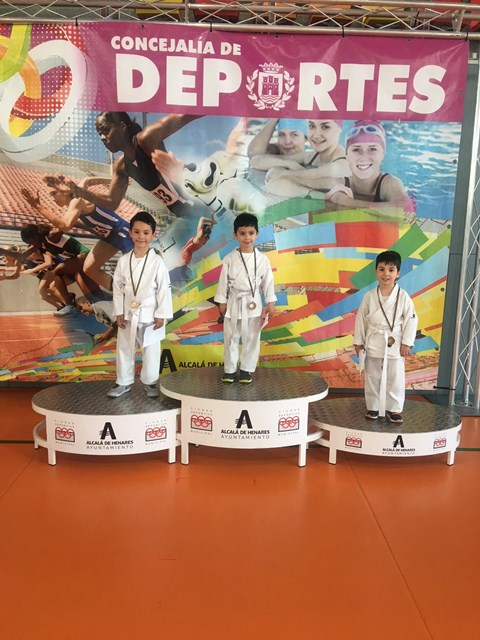 Deporte Infantil Tesuto San