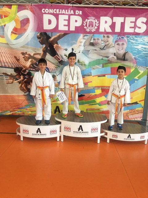 Deporte Infantil Tesuto San
