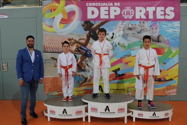 Deporte Infantil Tesuto San