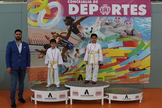 Deporte Infantil Tesuto San