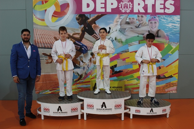 Deporte Infantil Tesuto San