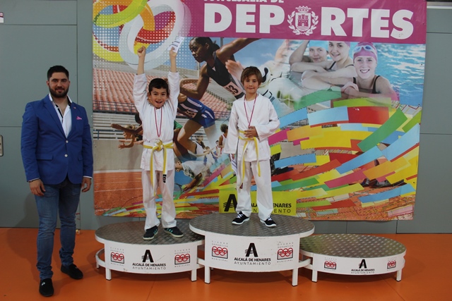 Deporte Infantil Tesuto San