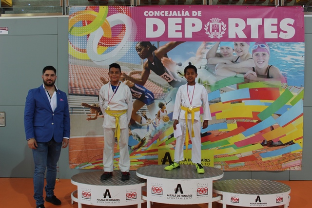 Deporte Infantil Tesuto San