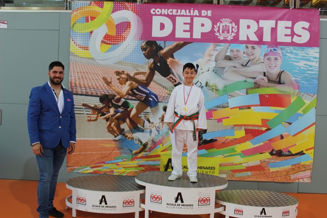 Deporte Infantil Tesuto San