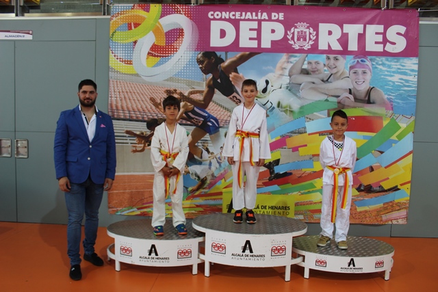 Deporte Infantil Tesuto San