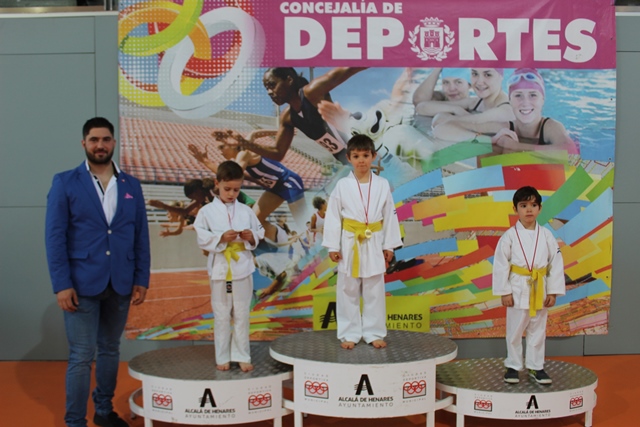 Deporte Infantil Tesuto San