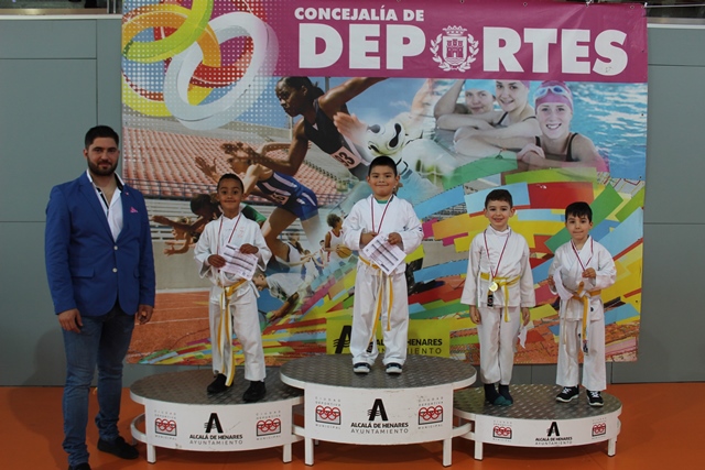 Deporte Infantil Tesuto San