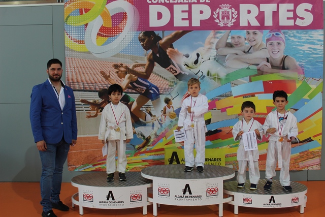 Deporte Infantil Tesuto San