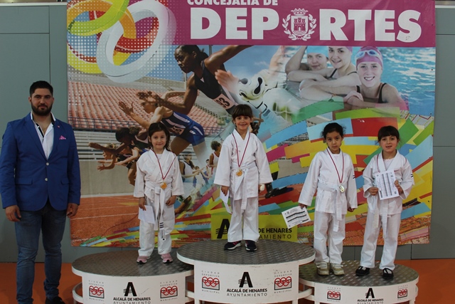 Deporte Infantil Tesuto San