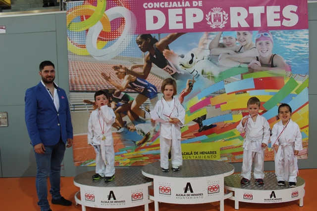 Deporte Infantil Tesuto San