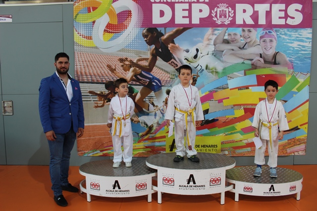 Deporte Infantil Tesuto San