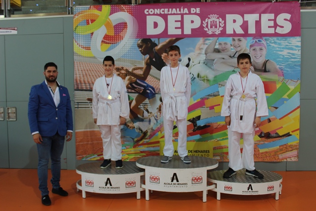 Deporte Infantil Tesuto San