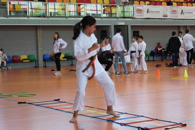 Deporte Infantil Tesuto San