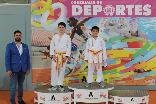 Deporte Infantil Tesuto San