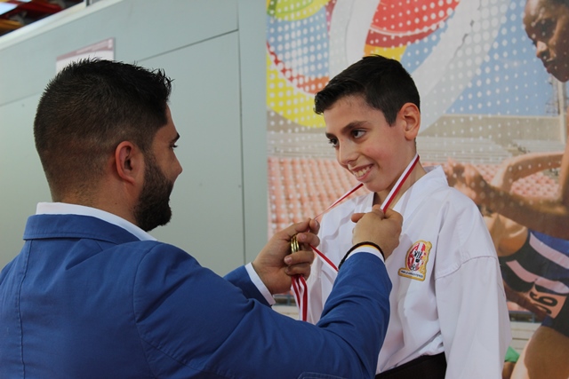 Deporte Infantil Tesuto San