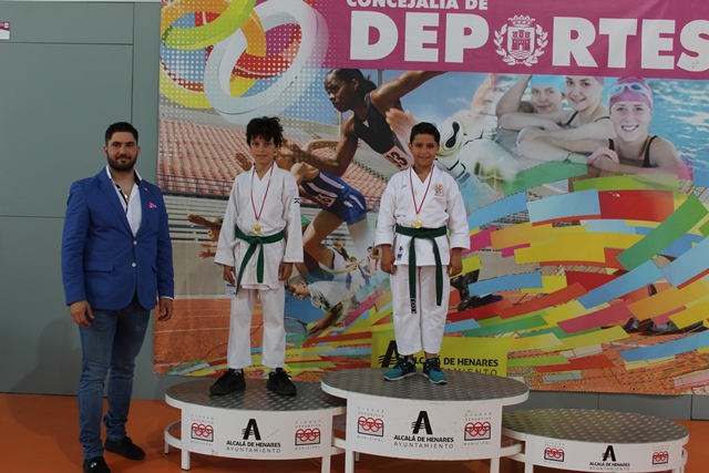 Deporte Infantil Tesuto San